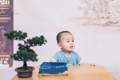 鹤岗怎么确认宝宝舌系带短 鹤岗怎么确认宝宝舌系带短